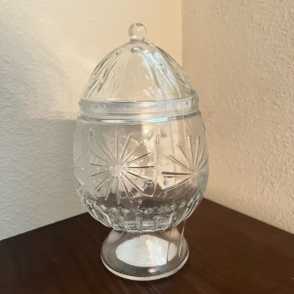 Target Bullseye Glass Vessel Egg.🌸